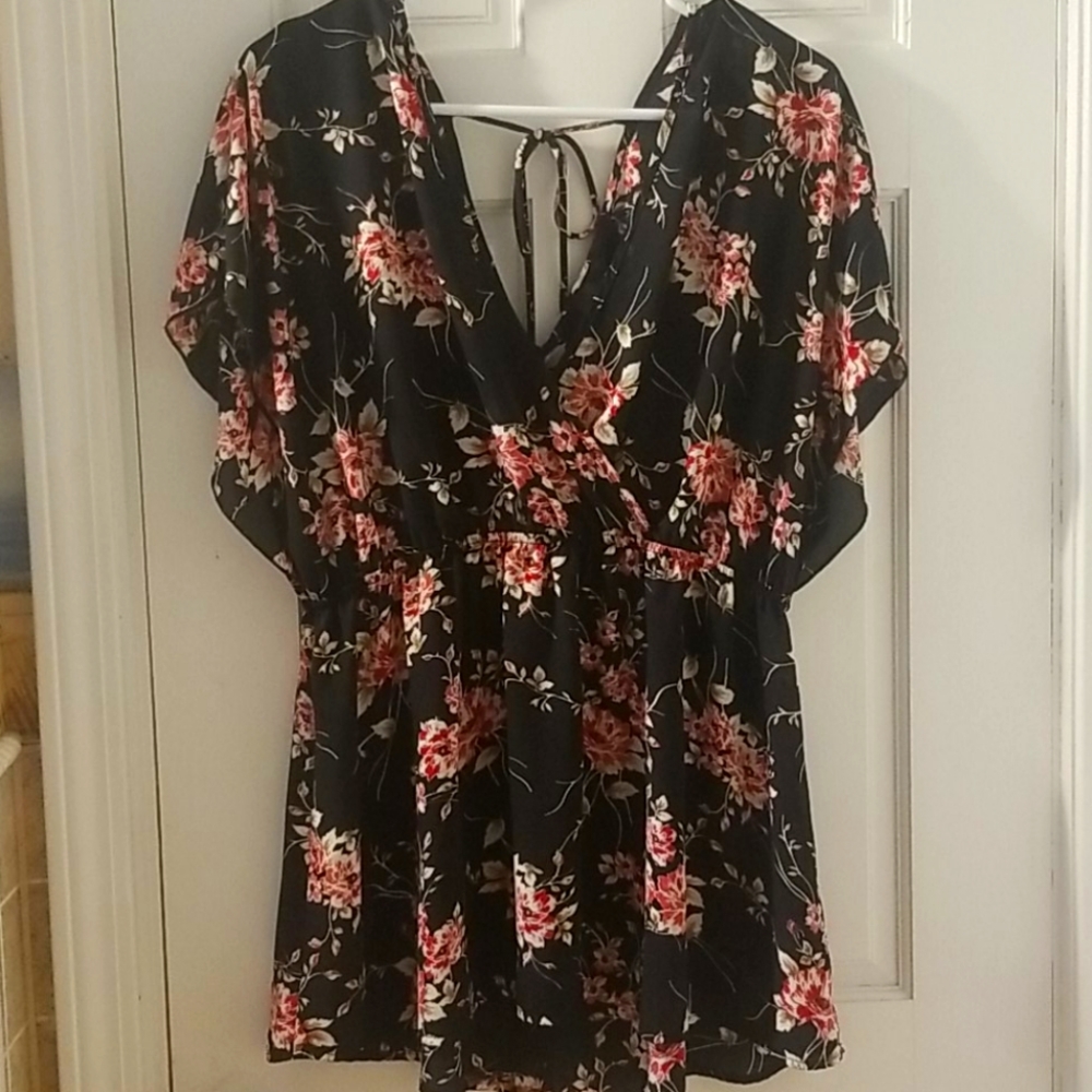 Torrid cap sleeve blouse